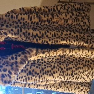 Metrostyle Leapard Jacket